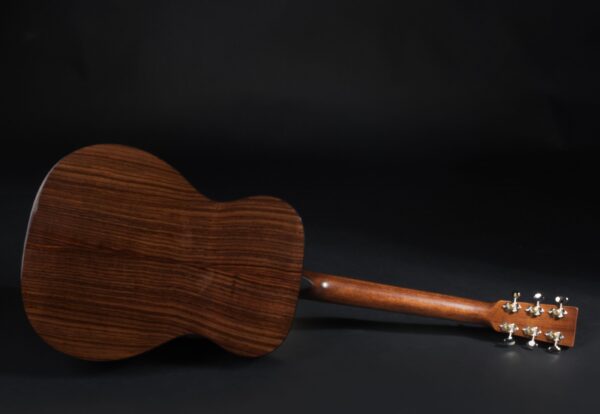 MARTIN GUITARS OM 21-6