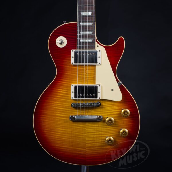 GIBSON 1959 Les Paul Standard Reissue Ultra Light Aged Factory Burst Murphy Lab -11