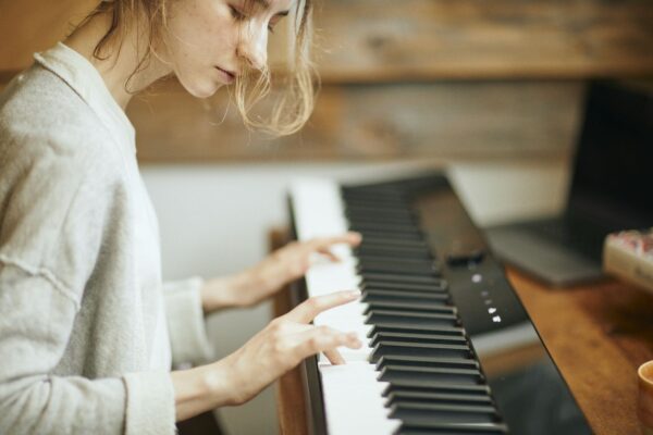 CASIO Privia PX-S1100 BK-4
