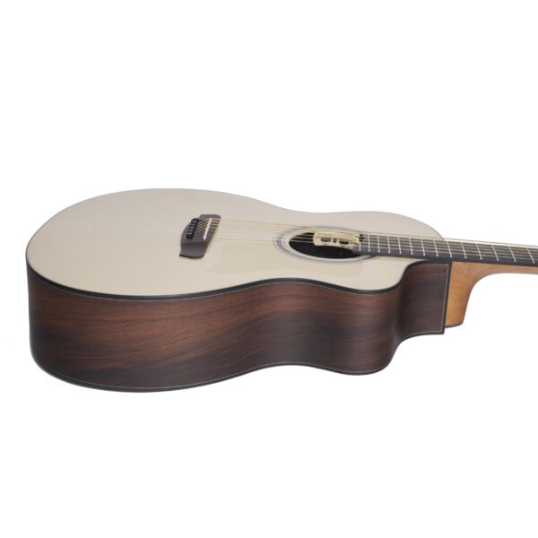 DOWINA Master Madagascar GACE-DS Limited Select Anthem-4