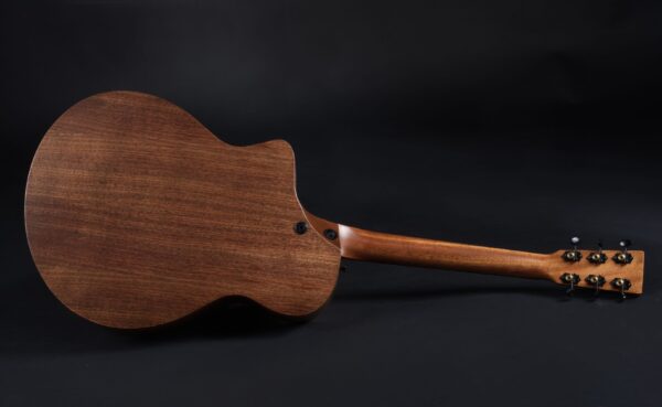 MARTIN GUITARS Road Serie SC-10E-5