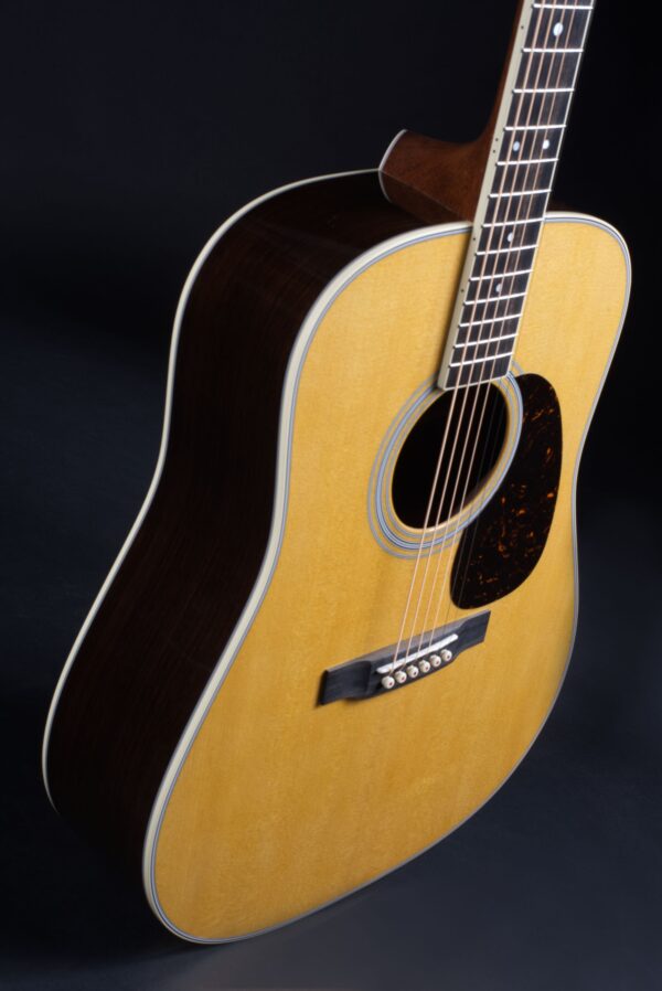MARTIN GUITARS D35-4