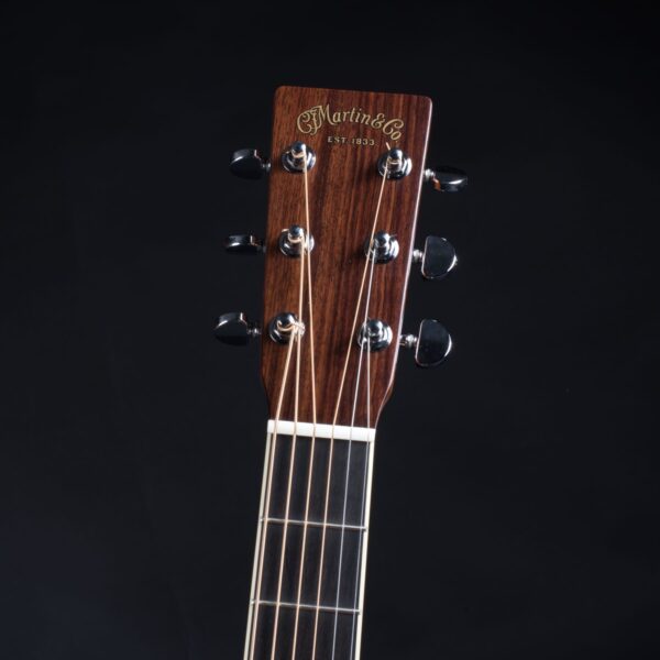 MARTIN GUITARS D35-6