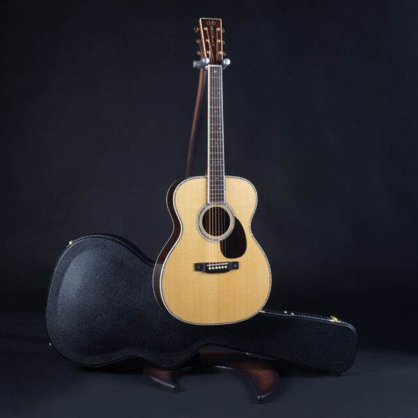 MARTIN GUITARS OM 42-2
