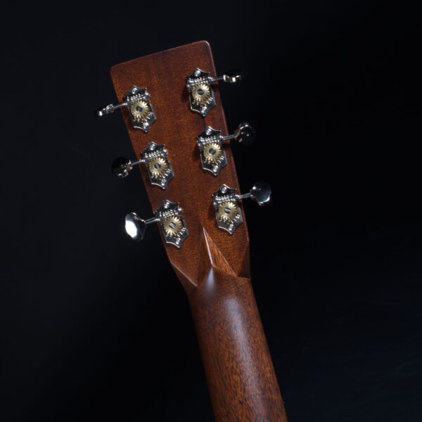 MARTIN GUITARS D28 Satin Amberburst-8