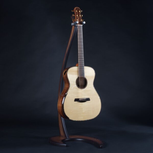MAESTRO GUITARS Private Collection Victoria MR SB SUX-8