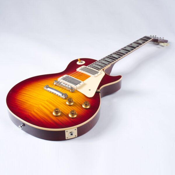 GIBSON 1959 Les Paul Standard Reissue Ultra Light Aged Factory Burst Murphy Lab -3