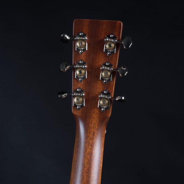 MARTIN GUITARS D-18 Satin Amberburst-8