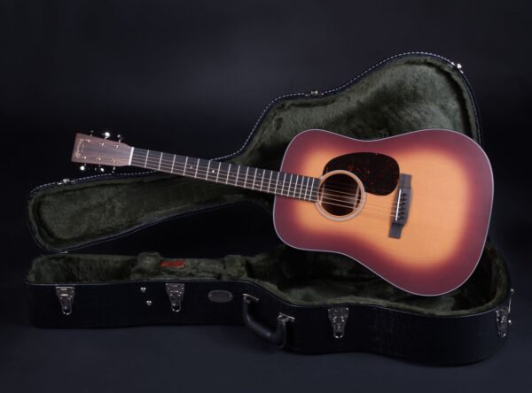 MARTIN GUITARS D-18 Satin Amberburst-9