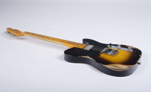 FENDER Custom Shop 1951 Telecaster Heavy Relic Wide Fade 2 Color Sunburst-5