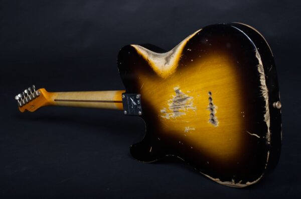 FENDER Custom Shop 1951 Telecaster Heavy Relic Wide Fade 2 Color Sunburst-9