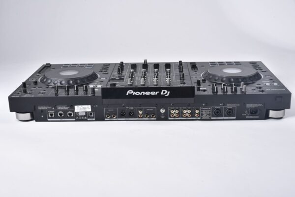PIONEER DJ XDJ-XZ gebraucht inkl. Case mit 6 Monate Garantie!-4