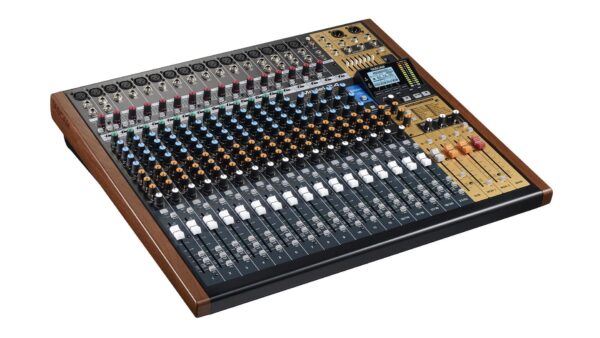 TASCAM Model 24-3