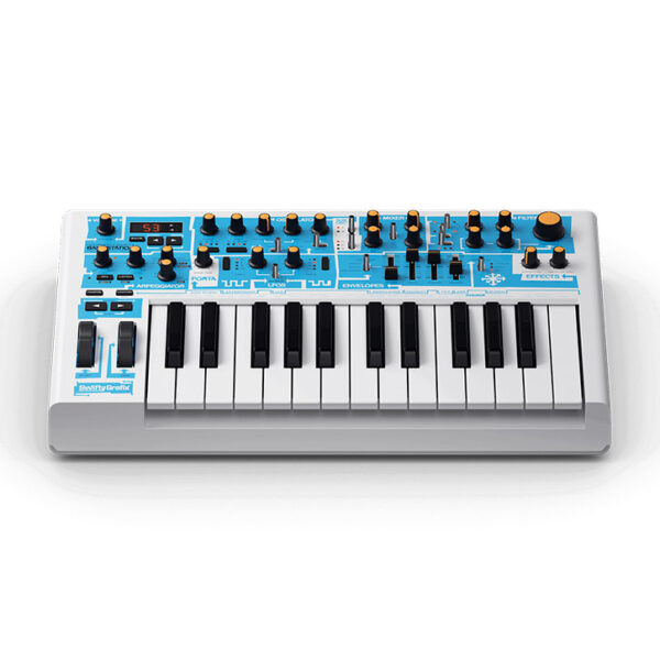 NOVATION Bassstation II Swifty Edition-2