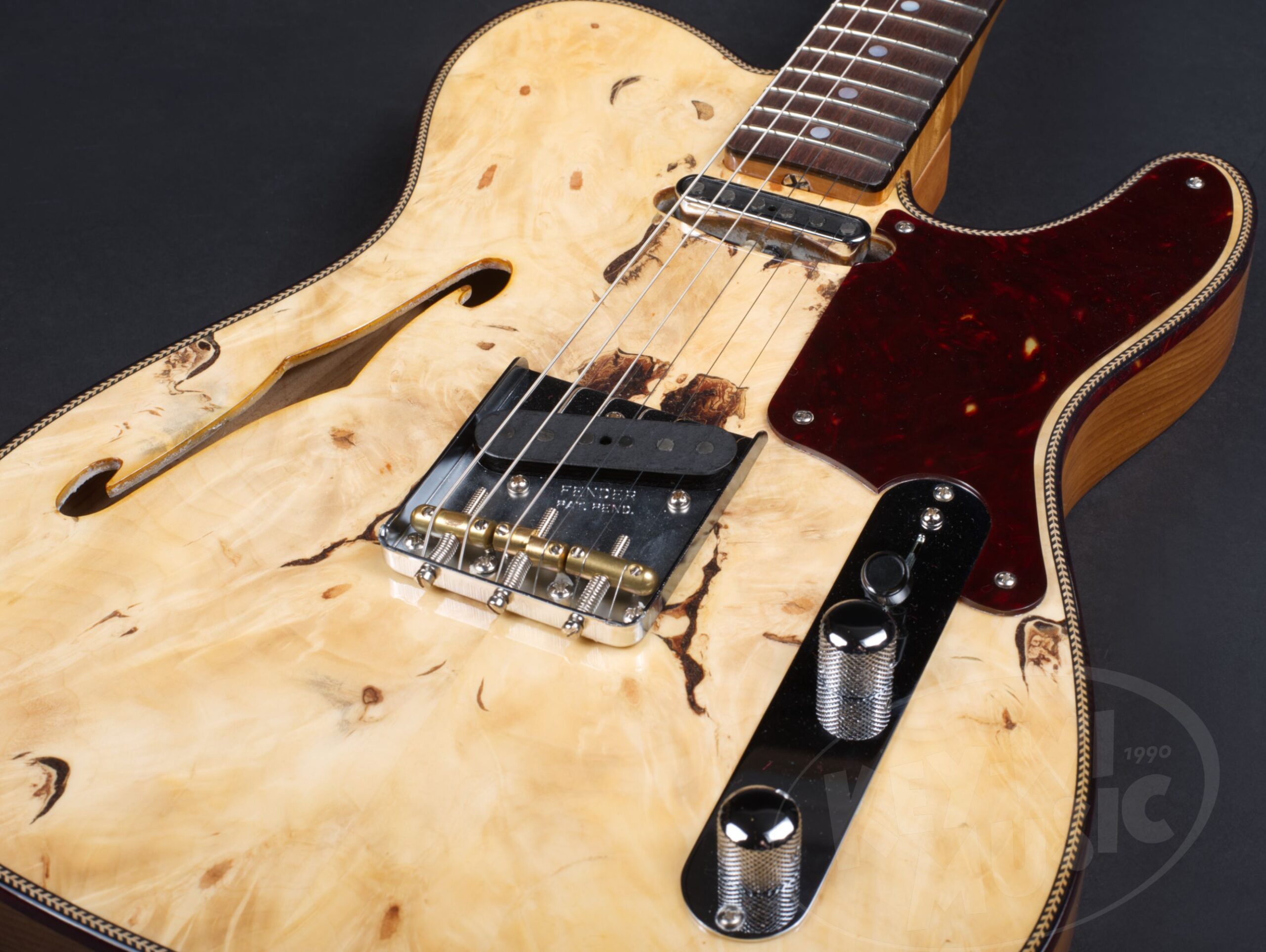 FENDER Custom Shop Artisan Buckeye Burl Double Esquire-6