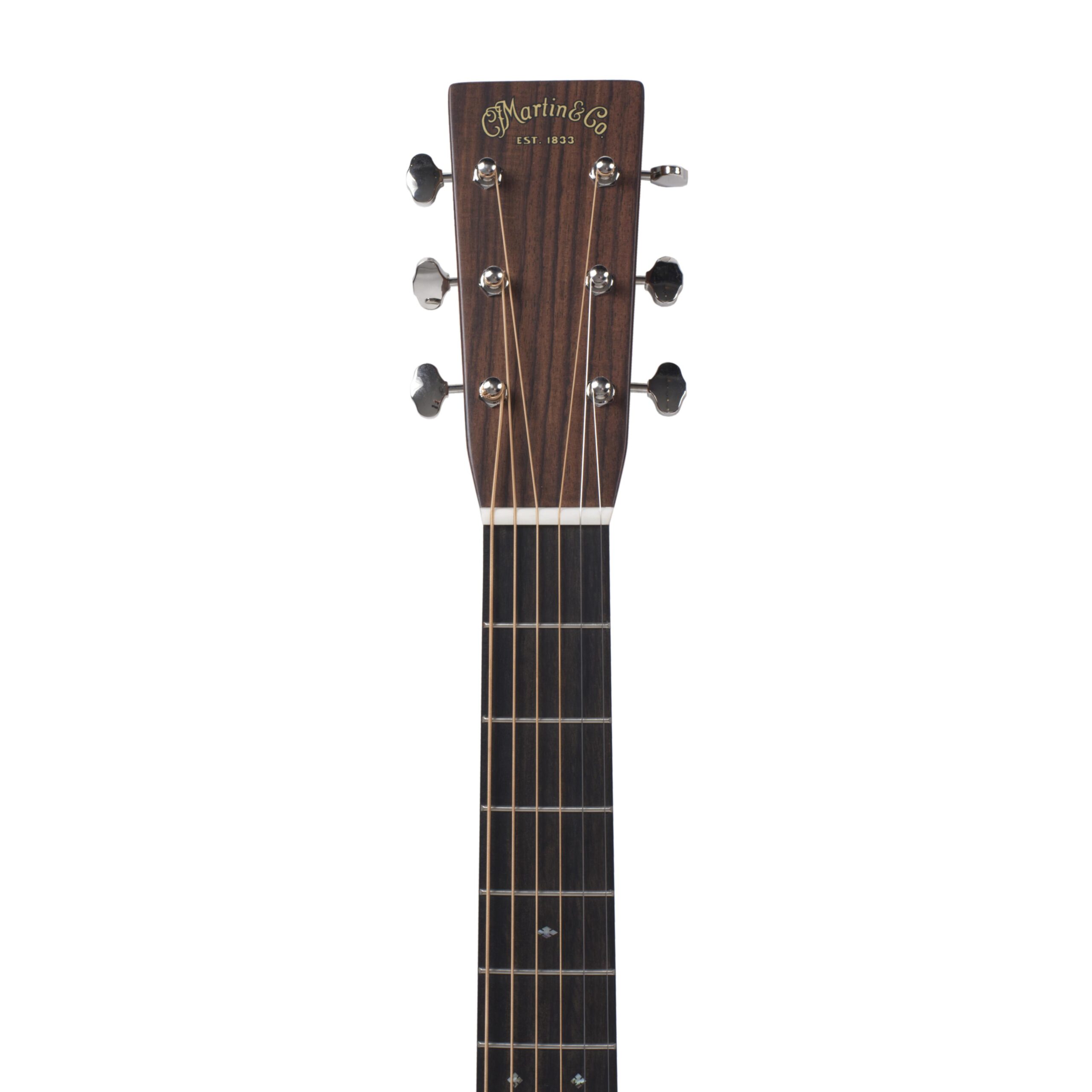 MARTIN GUITARS 000-28-7