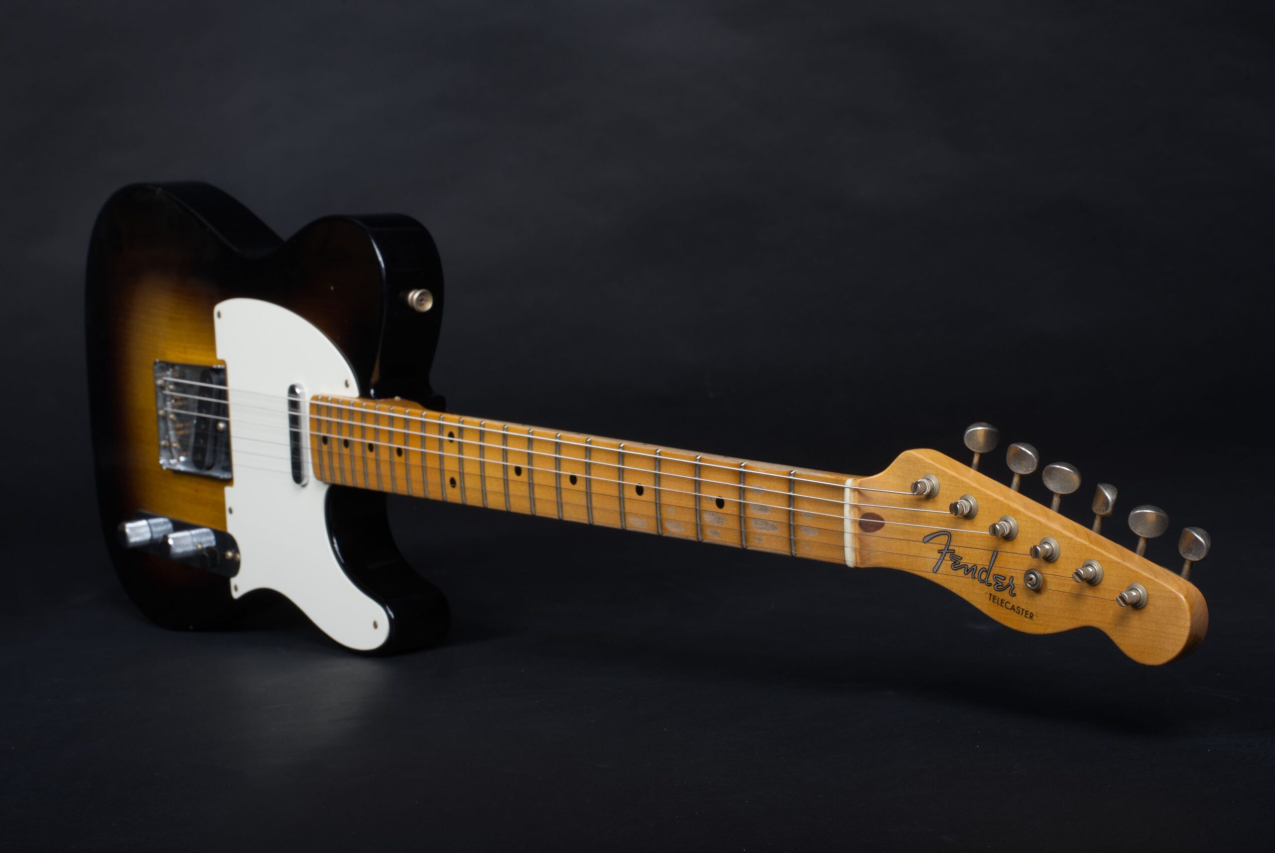 FENDER Custom Shop 1955 Telecaster Journeyman Relic Wide Fade 2 Color Sunburst-3
