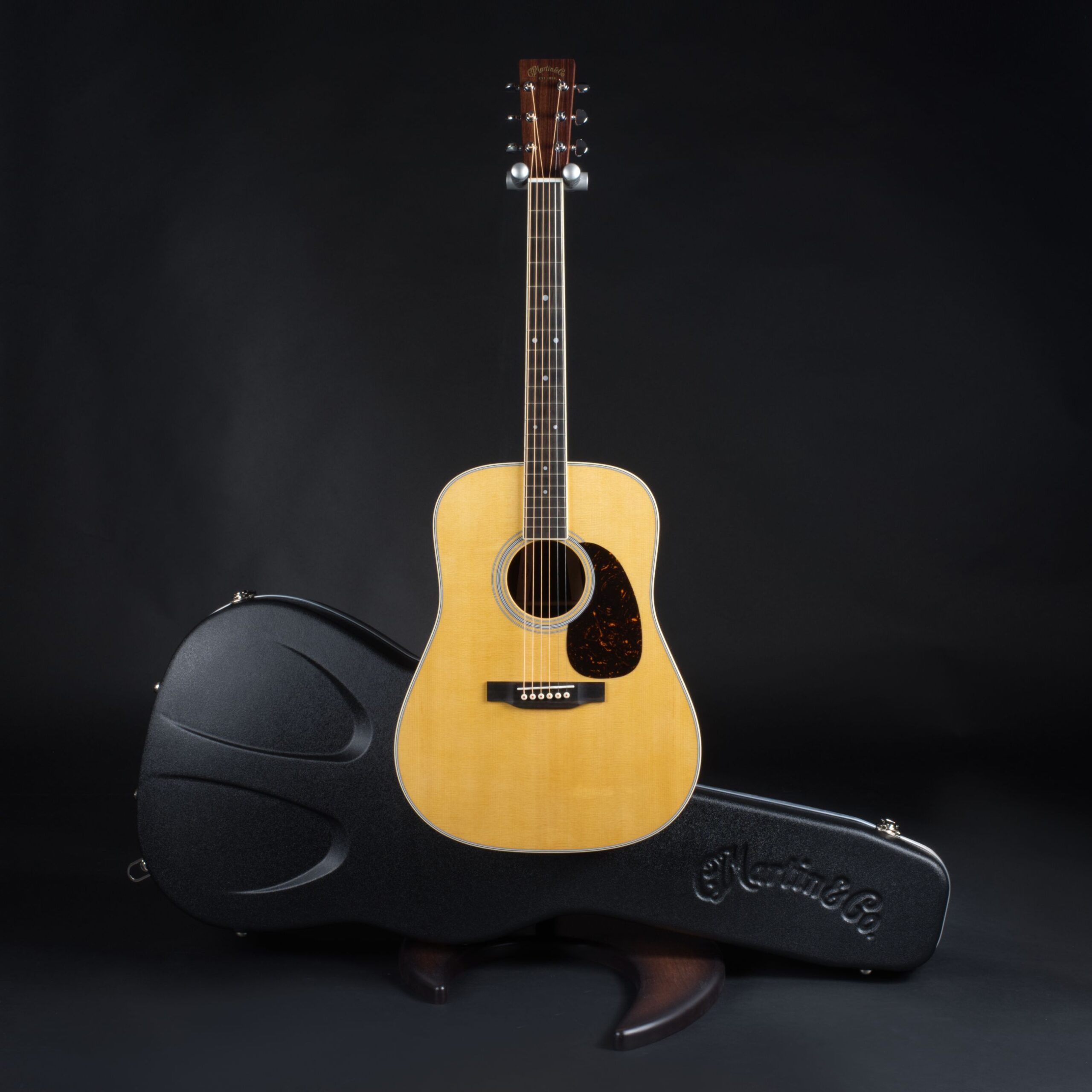 MARTIN GUITARS D35-2
