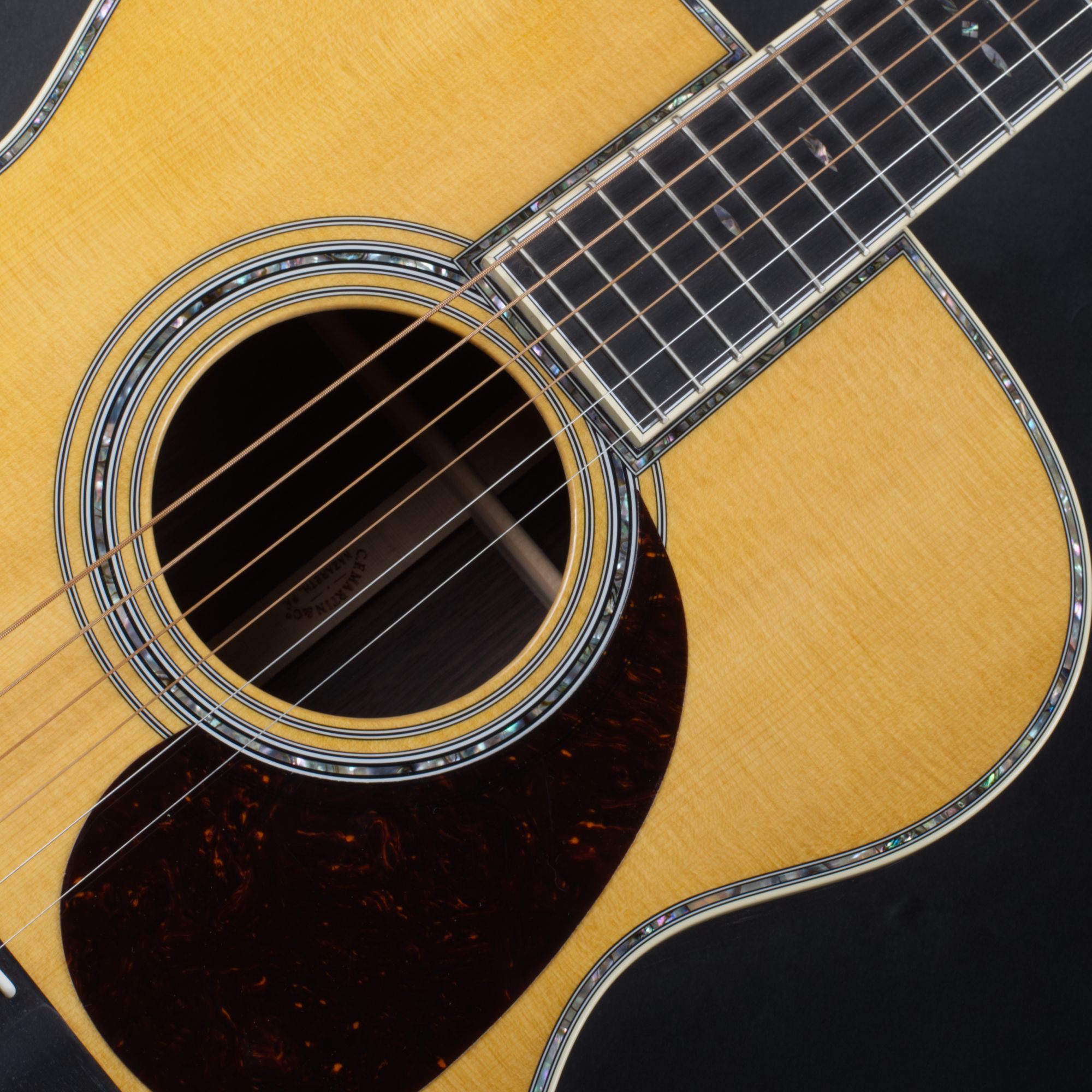 MARTIN GUITARS 00042 -4
