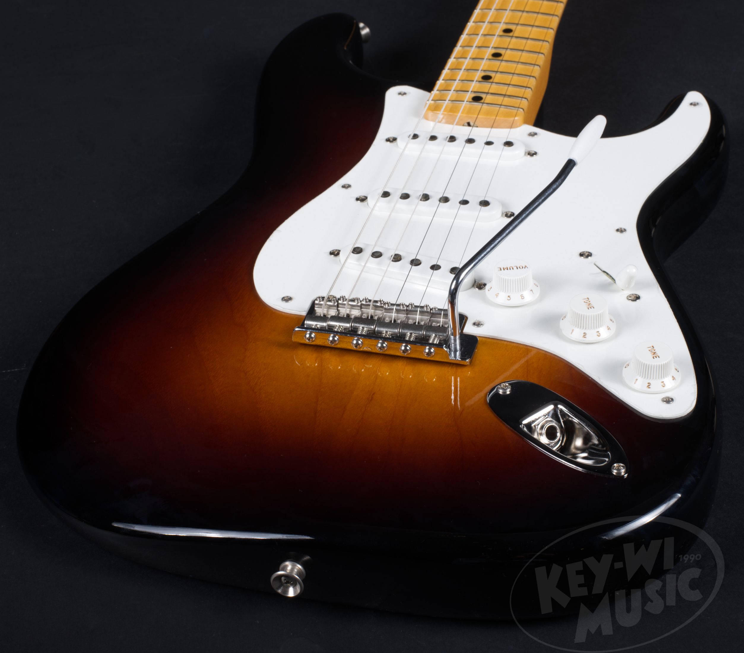 FENDER Custom Shop 1955 Stratocaster Wide-Fade 2-Color Sunburst-6