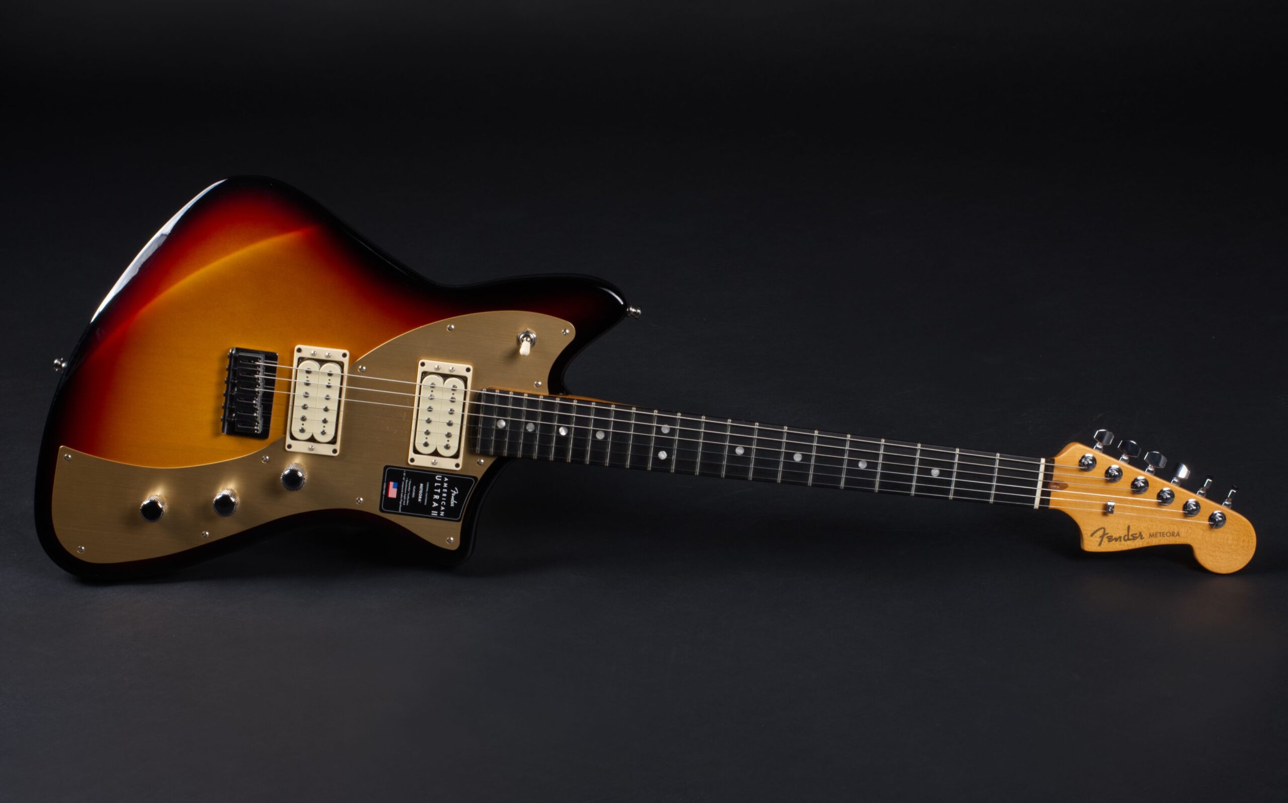 FENDER American Ultra II Meteora Ultraburst-3