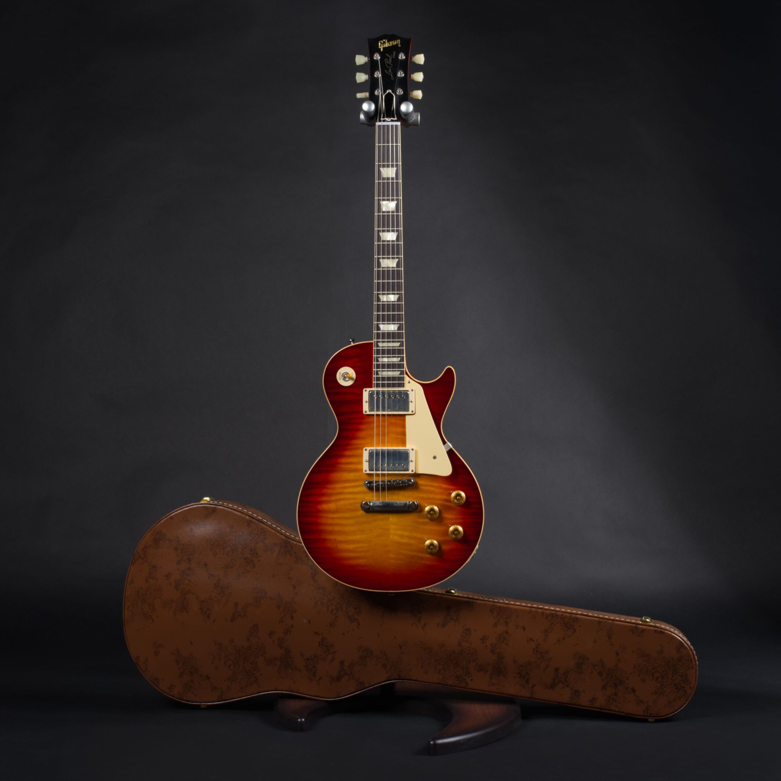 GIBSON 1959 Les Paul Standard Reissue Ultra Light Aged Factory Burst Murphy Lab -1