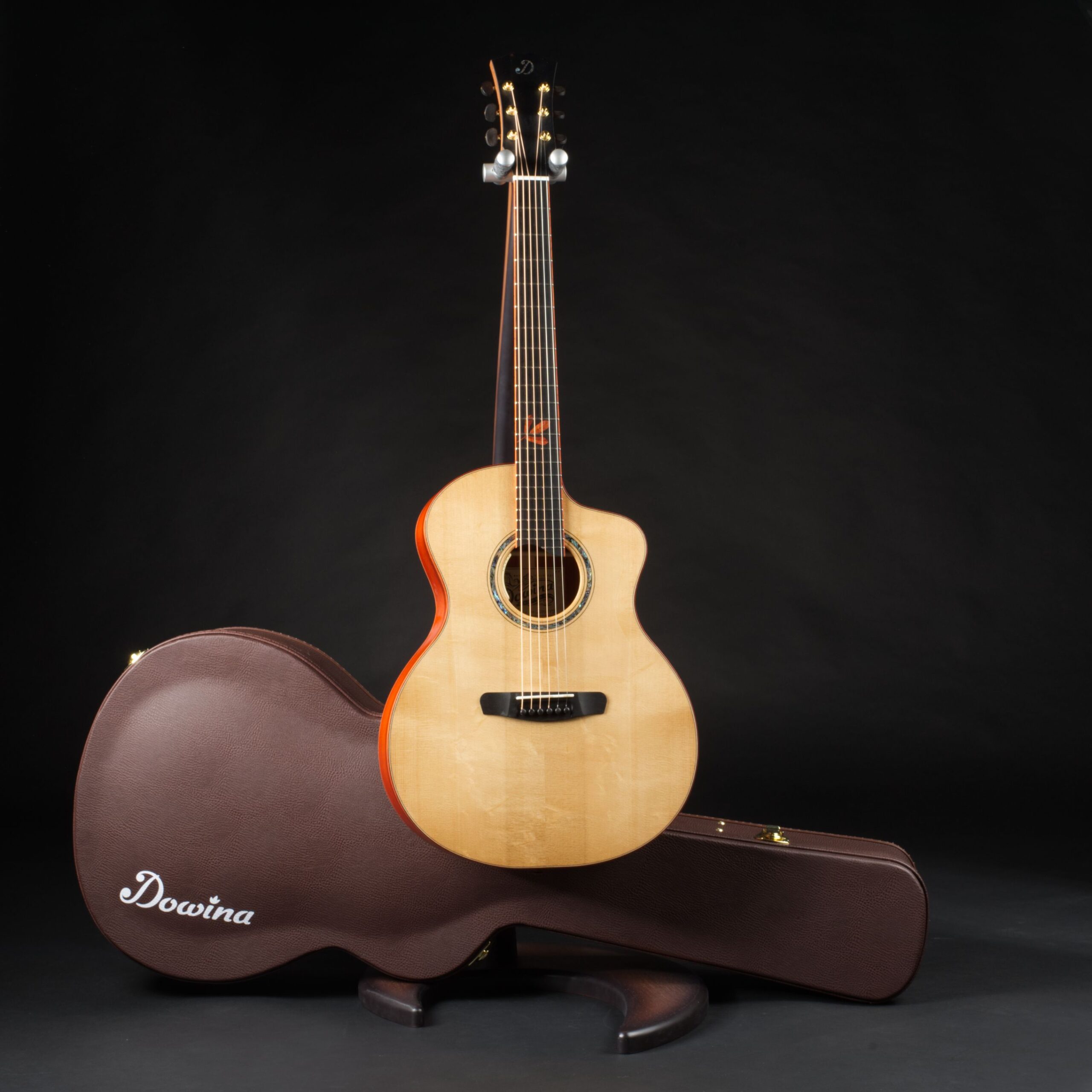 DOWINA Master Padauk GACE-SWS Anthem-1